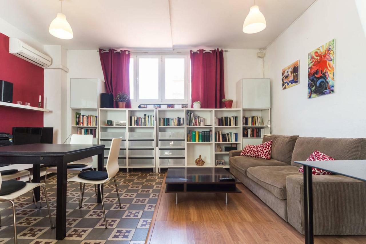 Arrendamiento De Temporada En Ruzafa Apartment Валенсия Екстериор снимка